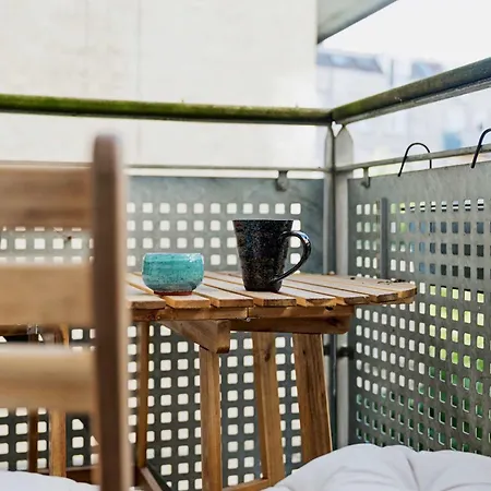 Large In With A Beautiful Garden View * Aalborg